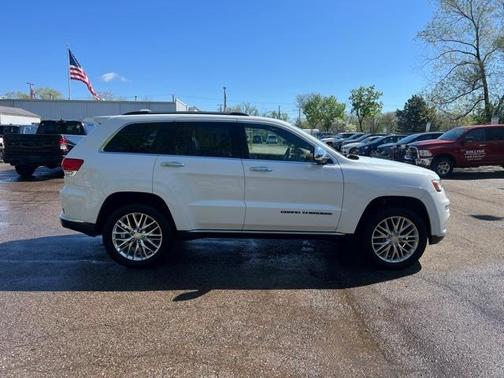 2018 Jeep Grand Cherokee Summit