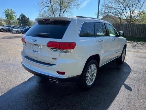 2018 Jeep Grand Cherokee Summit