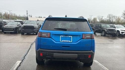 Hydro Blue Pearlcoat 2026 Jeep Cherokee LAREDO/LIMITED