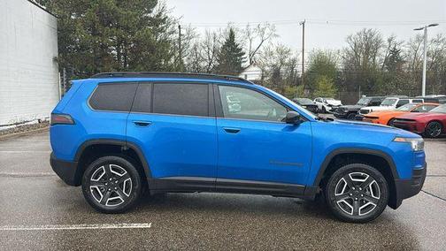 Hydro Blue Pearlcoat 2026 Jeep Cherokee LAREDO/LIMITED