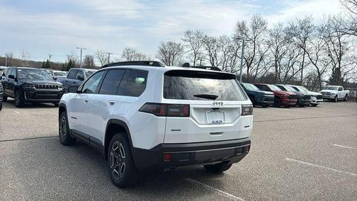 Bright White Clearcoat 2026 Jeep Cherokee LAREDO/LIMITED