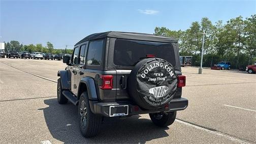 2025 Jeep Wrangler Sahara