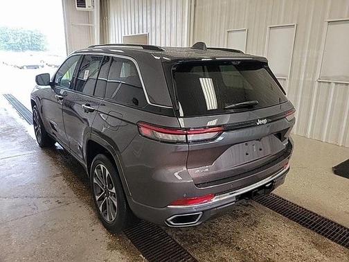 2023 Jeep Grand Cherokee Overland