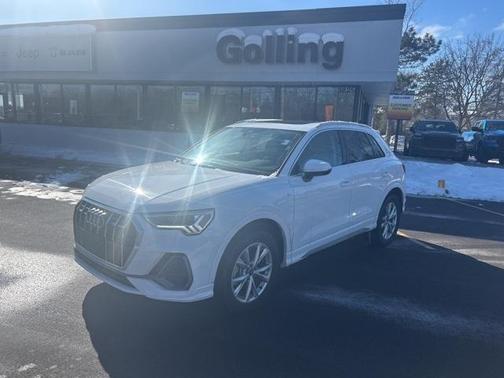 2025 Audi Q3 45 S line Premium