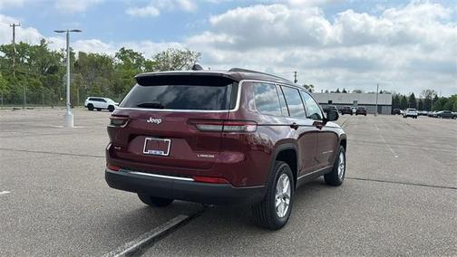 2025 Jeep Grand Cherokee L Laredo