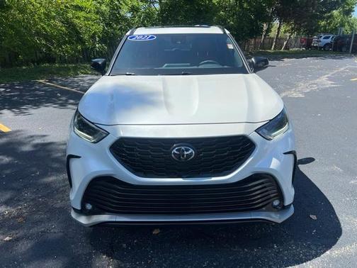 2021 Toyota Highlander XSE