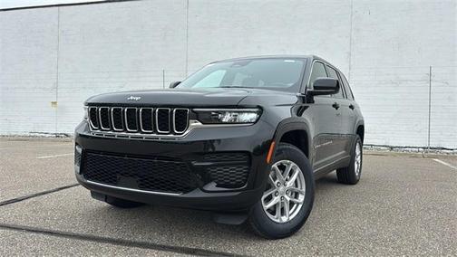 2025 Jeep Grand Cherokee Laredo X