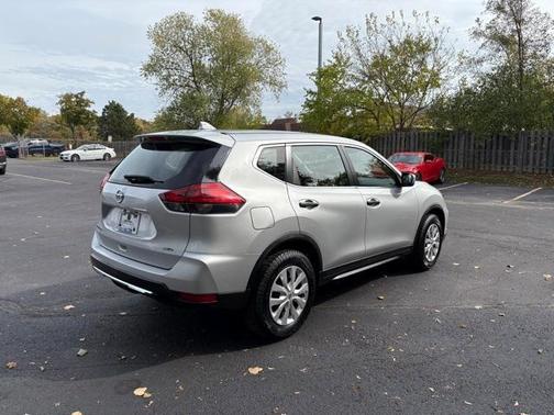 2017 Nissan Rogue S