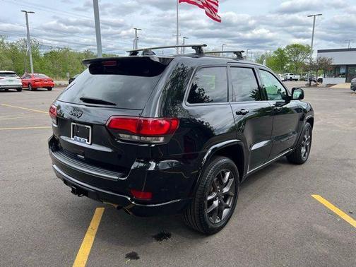 Diamond Black 2021 Jeep Grand Cherokee Limited