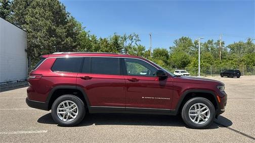 2025 Jeep Grand Cherokee L Laredo