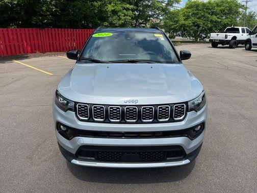 Silver Zynith 2024 Jeep Compass Limited