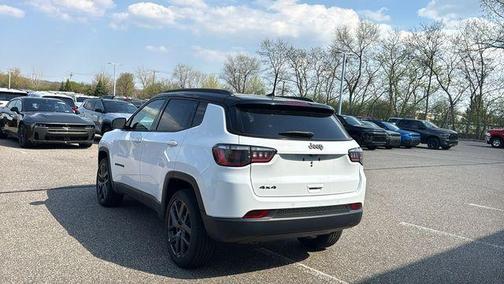 Bright White Clearcoat 2026 Jeep Compass Limited