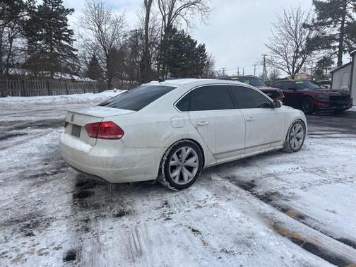2014 Volkswagen Passat 2.0L TDI DSG SEL Premium