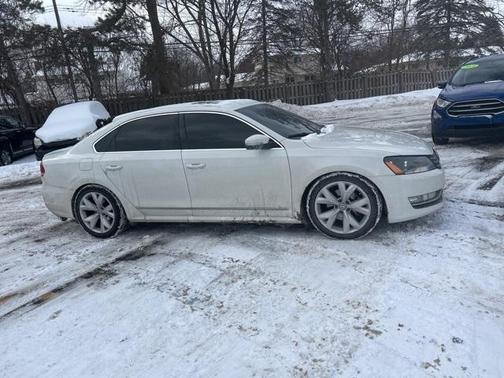 2014 Volkswagen Passat 2.0L TDI DSG SEL Premium