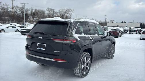 Diamond Black 2026 Jeep Grand Cherokee Limited