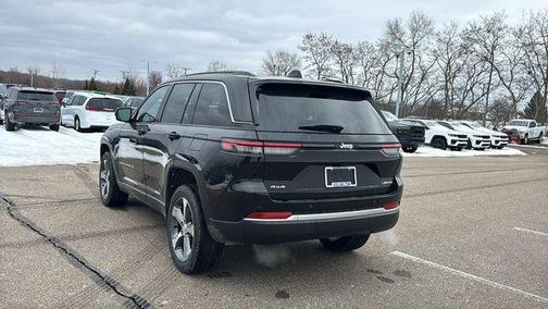 Diamond Black 2026 Jeep Grand Cherokee Limited