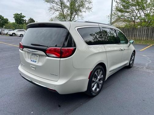 2017 Chrysler Pacifica Limited