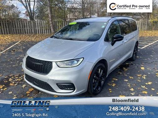 2024 Chrysler Pacifica Touring-L