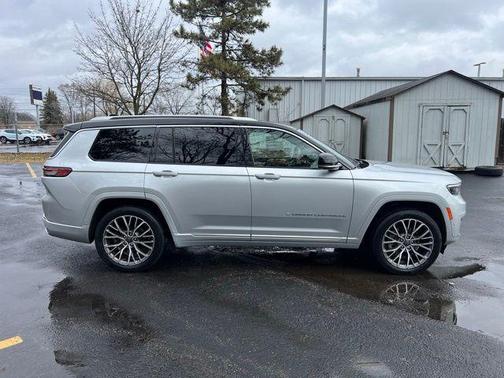 2023 Jeep Grand Cherokee L Summit