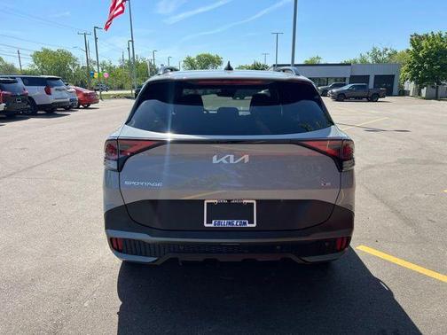 Wolf Gray 2023 Kia Sportage X-Line