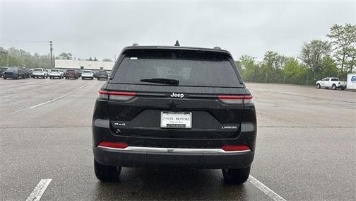 2025 Jeep Grand Cherokee Laredo X