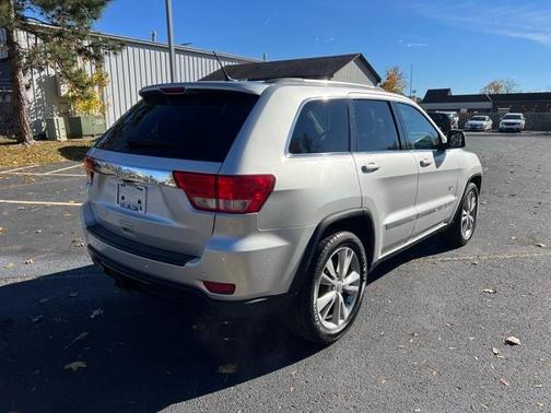 2011 Jeep Grand Cherokee Laredo