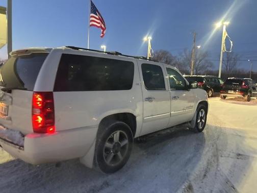 2013 Chevrolet Suburban 1500 LTZ