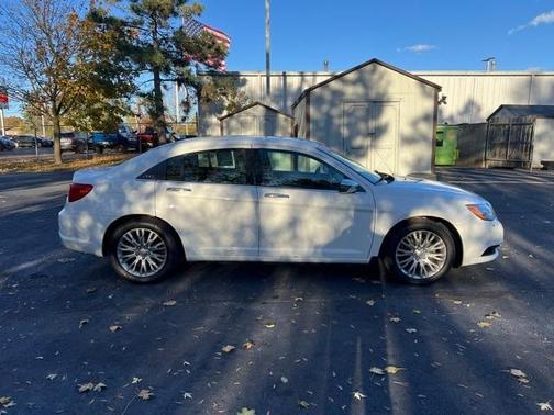 2012 Chrysler 200 Limited
