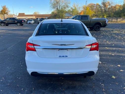 2012 Chrysler 200 Limited