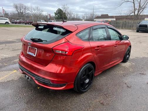 2018 Ford Focus ST Base