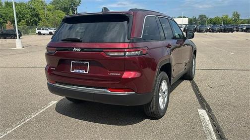 2025 Jeep Grand Cherokee Laredo X