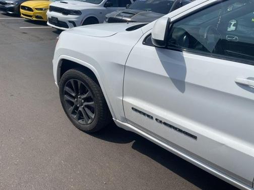 2021 Jeep Grand Cherokee Laredo X