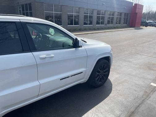 2021 Jeep Grand Cherokee Laredo X