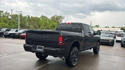 Diamond Black 2026 RAM 3500 Big Horn
