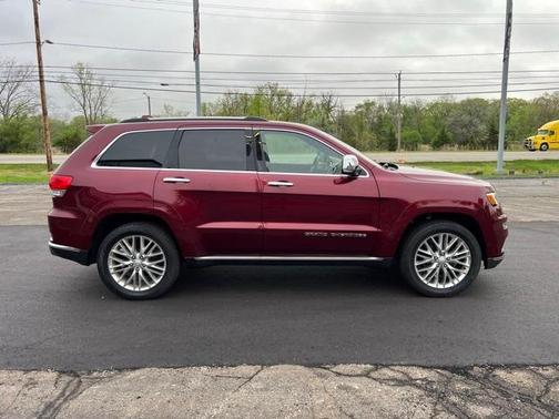 2018 Jeep Grand Cherokee Summit