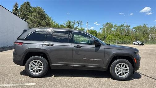 2025 Jeep Grand Cherokee Laredo X