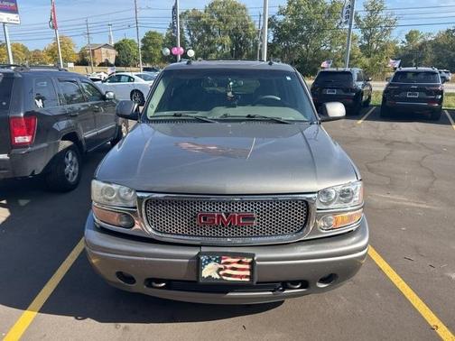 2005 GMC Yukon XL 1500 Denali