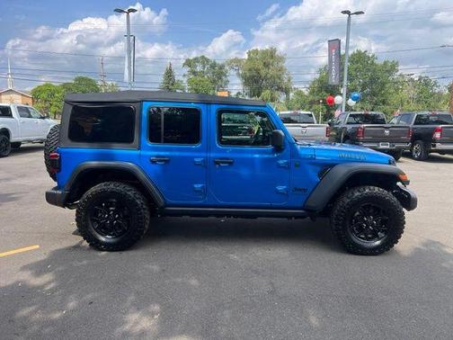Hydro Blue Pearl 2025 Jeep Wrangler Sport