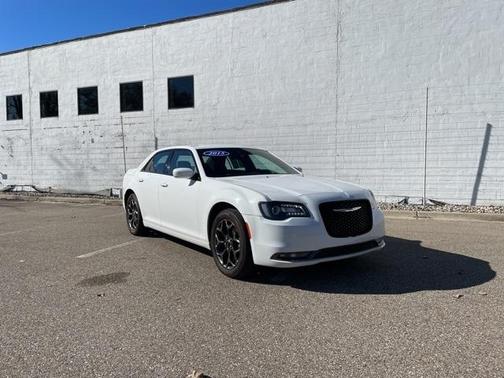 2015 Chrysler 300 S