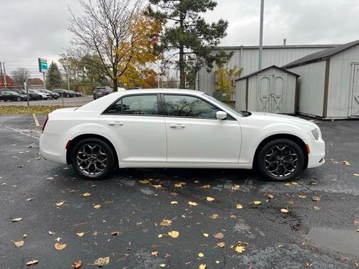 2015 Chrysler 300 S