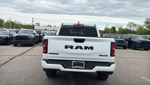 Bright White Clearcoat 2026 RAM 1500 Big Horn/Lone Star