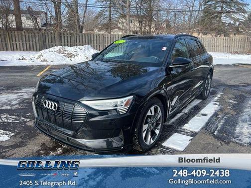 2022 Audi e-tron Premium