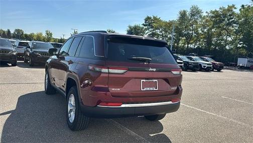2025 Jeep Grand Cherokee Laredo X