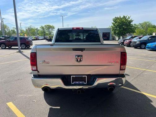 Bright Silver Clearcoat Metallic 2012 RAM 1500 SLT