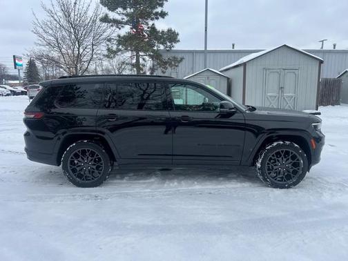 2025 Jeep Grand Cherokee L Summit