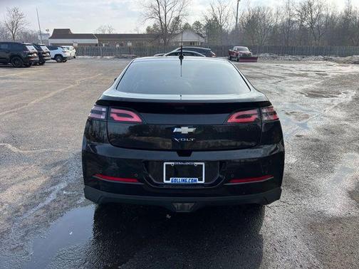 2012 Chevrolet Volt Base