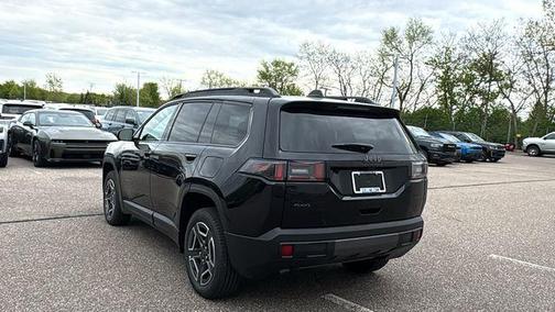 Diamond Black 2026 Jeep Cherokee LAREDO/LIMITED