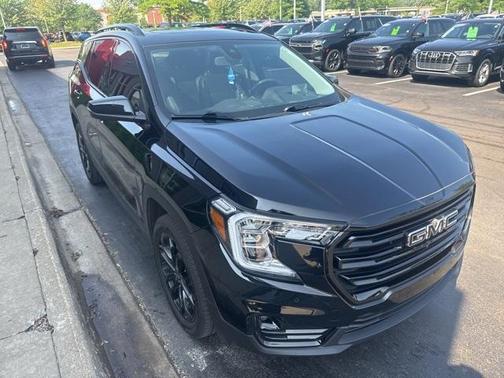 2022 GMC Terrain SLT