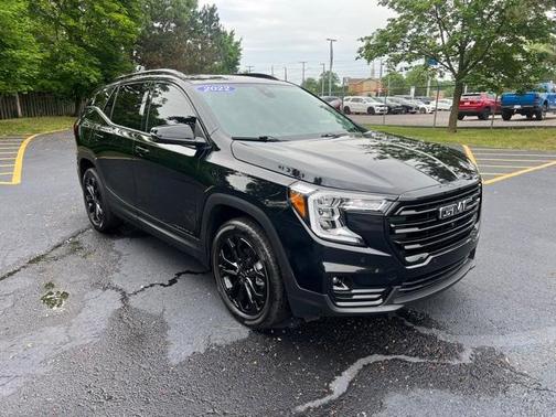 2022 GMC Terrain SLT