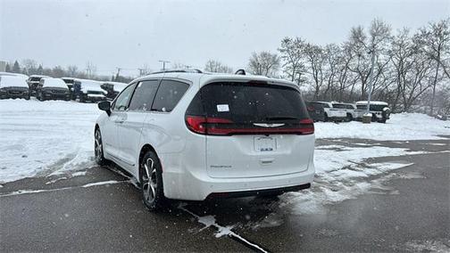 2026 Chrysler Pacifica Pinnacle